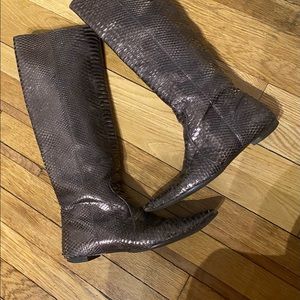 Devi Kroell python flat knee boots copper sz 40